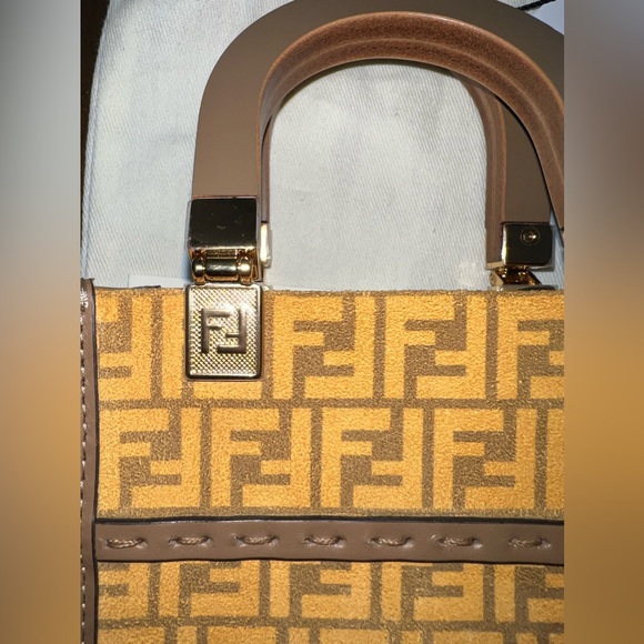 NWT Fendi Sunshine Mini Tote - Picture 4 of 11